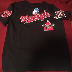 Pro Standard Luxury Collection Washington Nationals tee-shirt. XL. Sold out !!